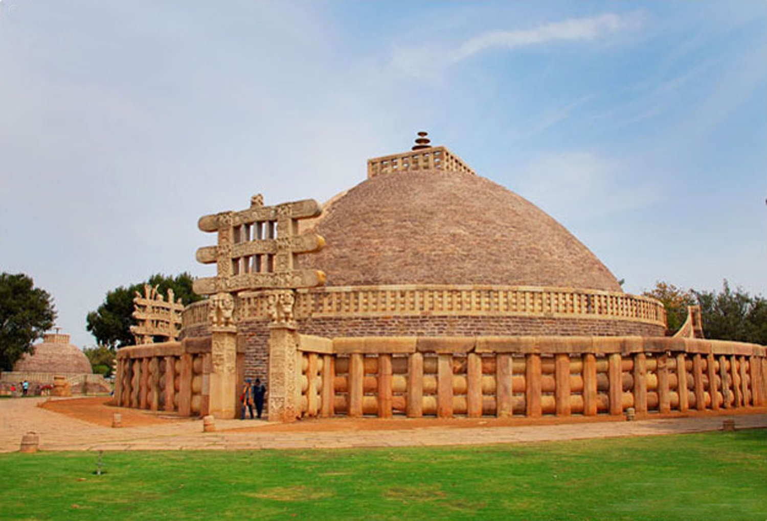 sanchi-stupa