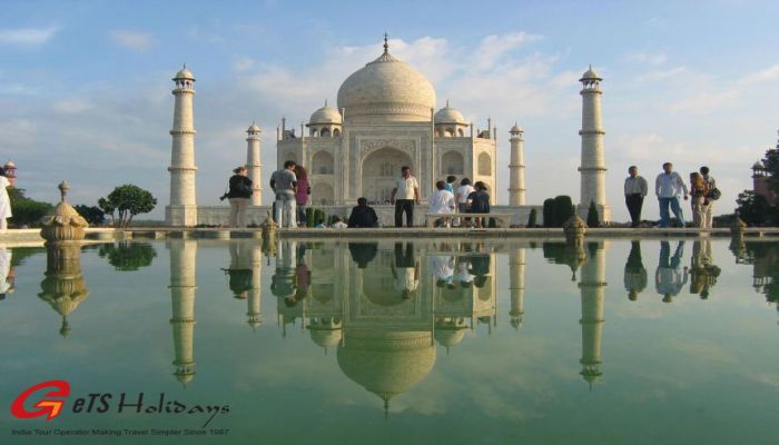 Heritage Tour of Taj Mahal