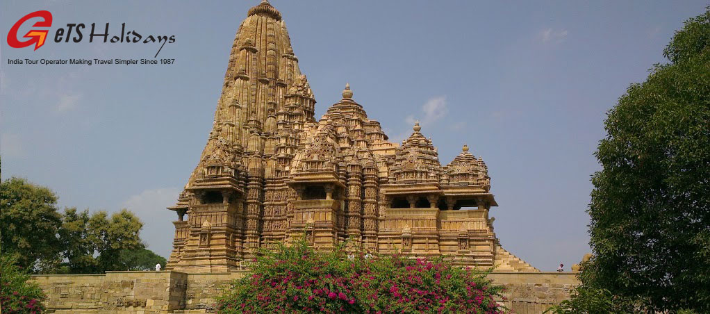 Khajuraho-Temple-tour