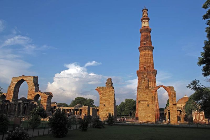 qutub minar delhi