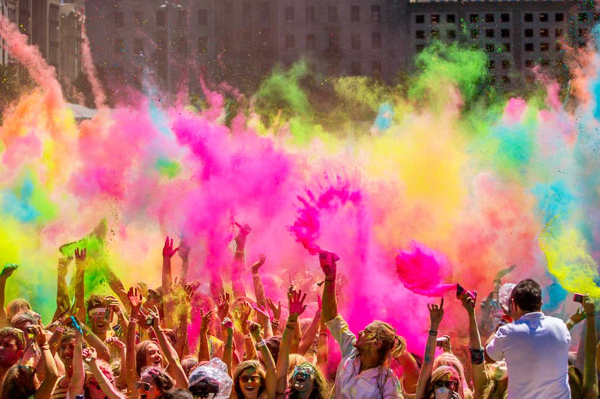 HOLI ONE_09