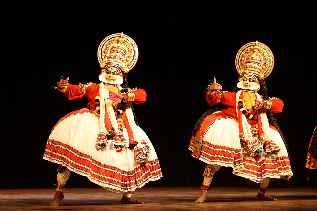 kerala-kathakali-danceimg-by-shanmugam