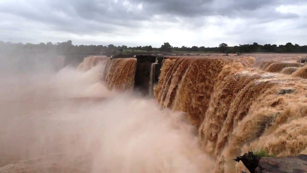 Chitrakoot Falls