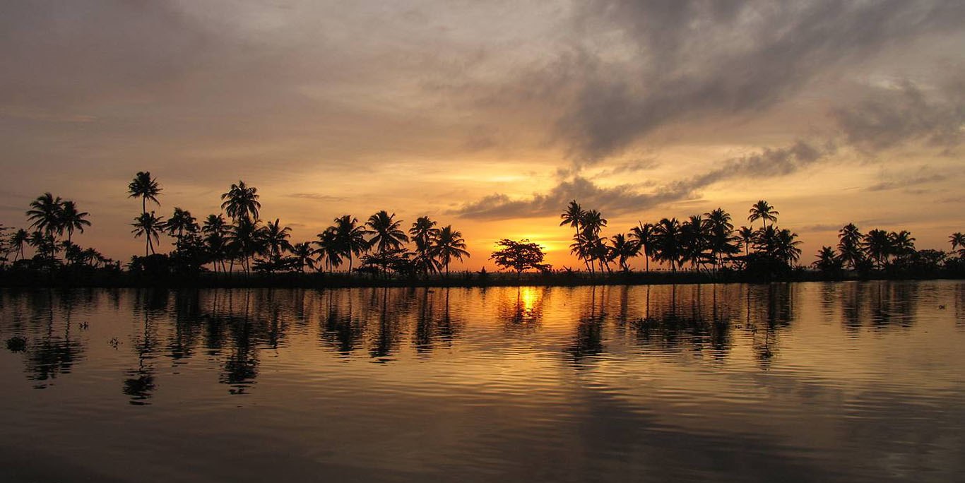 Visit Kerala During Monsoons