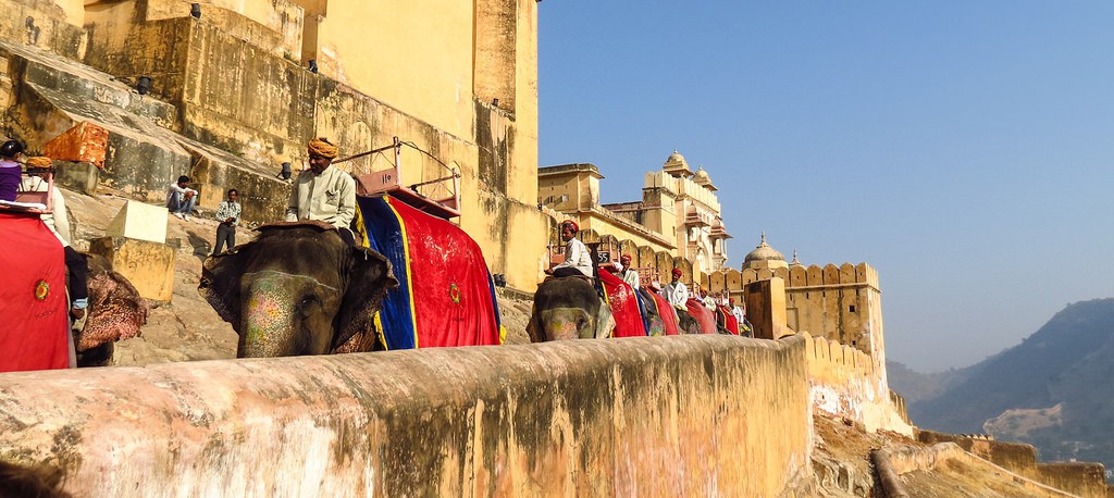 Gripping facts about Amber Fort to leave you beguiled