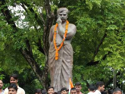 Chandrashekhar Azad Park (Company Bagh)- A Tribute to a Revolutionary