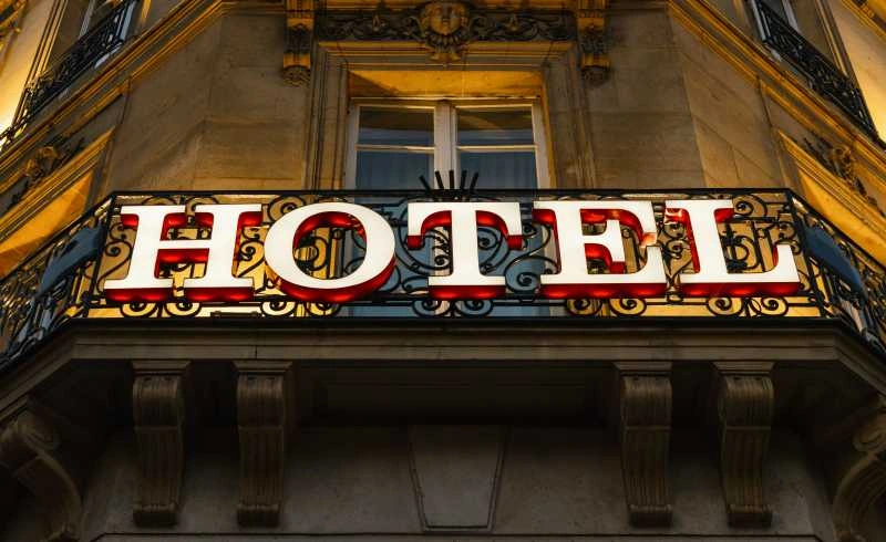 How to Book Luxury Hotels in India