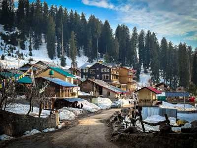 Manali, Himachal Pradesh – Early Snow Adventures