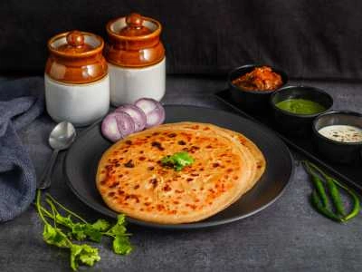 Aloo Paratha (North India)