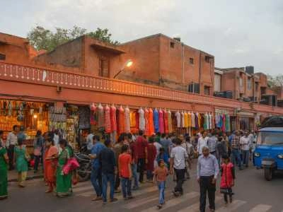 Local Bazaars – Johari, Bapu & Nehru Bazaar